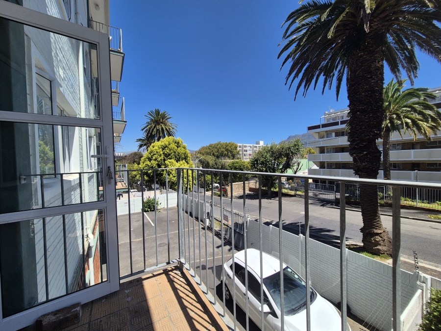 2 Bedroom Property for Sale in Wynberg Upper Western Cape